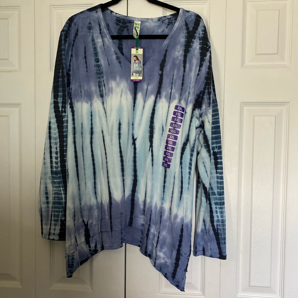 GreenTea NWT Tie Dye Top